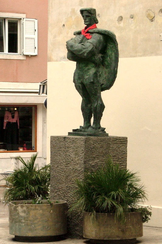 Image 1188813 (auto)