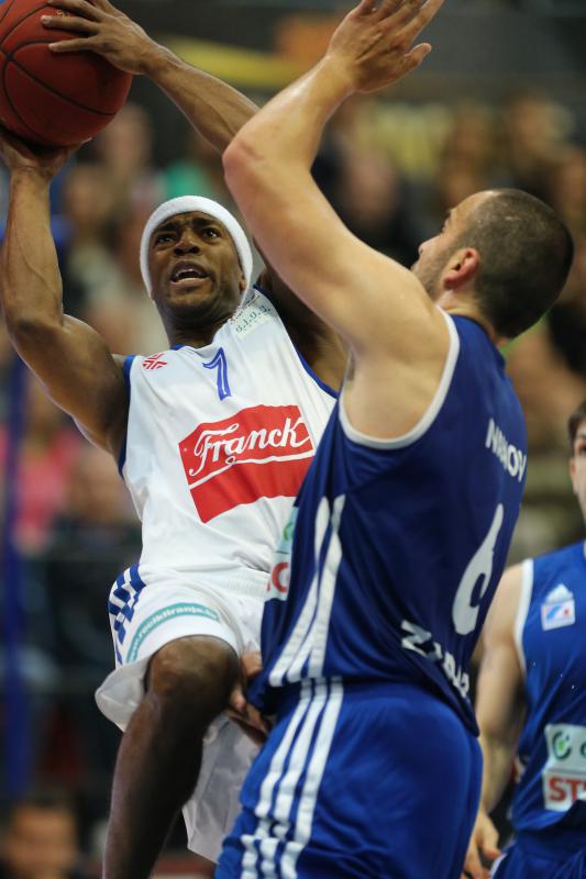 KC Drazen Petrovic, Zagreb – Treca utakmica finala doigravanja za prvaka Hrvatske, KK Cibona – KK Zadar. Photo: Igor Kralj/PIXSELL KC Drazen Petrovic, Zagreb – Treca utakmica finala doigravanja za prvaka Hrvatske, KK Cibona – KK Zadar. Photo: Igor Kralj/PIXSELL