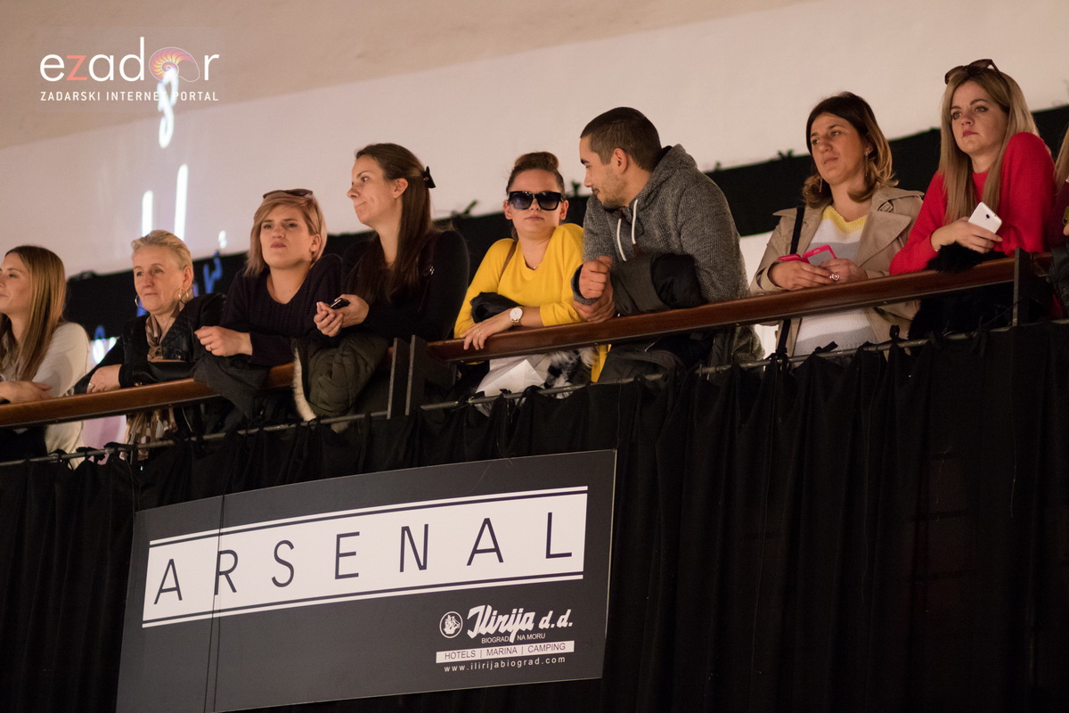 11. Festival vjenčanja: Modna revija vjenčanica i svečanih haljina te revija cvijeća i koncert Sandija Cenova 11. Festival vjenčanja: Modna revija vjenčanica i svečanih haljina te revija cvijeća i koncert Sandija Cenova