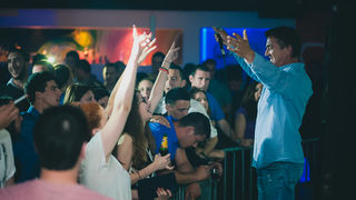 Zadarska večer s Ivicom Sikirićem Ićom u Hitch baru, 8.5.2015. (Foto: Ivan Toman) Zadarska večer s Ivicom Sikirićem Ićom u Hitch baru, 8.5.2015. (Foto: Ivan Toman)