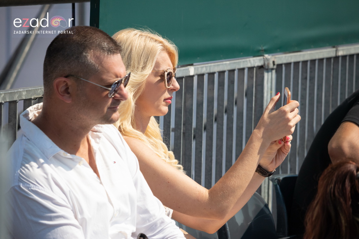 Davis Cup: Vruća navijačka atmosfera u meču Ćilića i Querreya