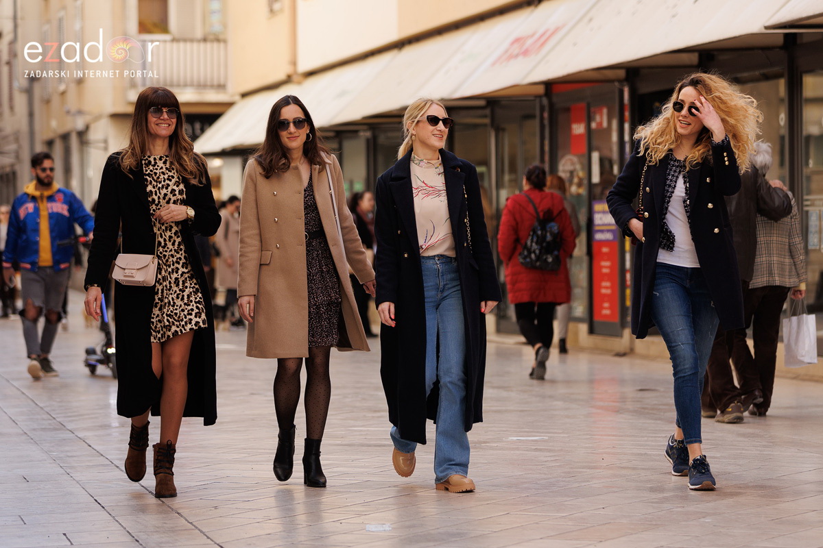 Đir po gradu, subotnja špica 19. ožujka 2022. Đir po gradu, subotnja špica 19. ožujka 2022.