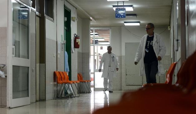 18.09.2013., Varazdin – Prazni hodnici i cekaonice Opce bolnice prvog dana strajka lijecnika, medicinskih sestara i medicinskih tehnicara. Photo: Marko Jurinec/PIXSELL Autor  Marko Jurinec/PIXSELL KLJUČNE RIJEČI  lijecnik, pacijent, pacijenti, lijecnici