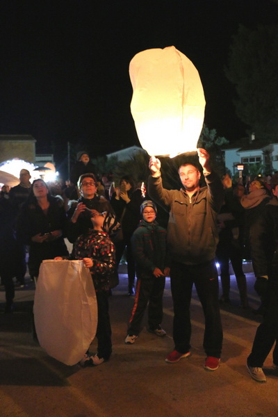 Paljenjem prve adventske svijeće i prigodnim zabavnim programom započela manifestacija Advent na otoku Viru