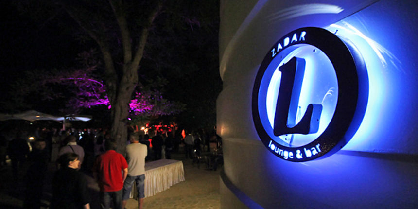 Lounge & bar Ledana (foto:Saša Čuka) Lounge & bar Ledana (foto:Saša Čuka)