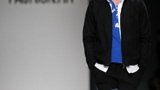 Zagreb, 290911.
Velesajam, paviljon 5.
Modne revije i poznati na Dove Fashion.hr proljece ljeto 2012. Prvi dan su izlagali kreatori Ivica Skoko, Martina Felja, AMDS by ALDUK i IK STUDIO.
Na slici: kreacije AMDS by ALDUK
Foto: Srdjan Vrancic / CROPIX Zagreb, 290911.
Velesajam, paviljon 5.
Modne revije i poznati na Dove Fashion.hr proljece ljeto 2012. Prvi dan su izlagali kreatori Ivica Skoko, Martina Felja, AMDS by ALDUK i IK STUDIO.
Na slici: kreacije AMDS by ALDUK
Foto: Srdjan Vrancic / CROPIX