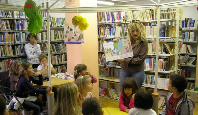 Gradska knjižnica Bili Brig, učiteljica i učenici