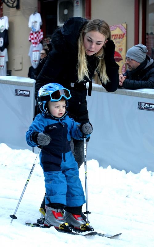 FIS World Snow Day za klince u društvu s Ivicom Kostelićem FIS World Snow Day za klince u društvu s Ivicom Kostelićem