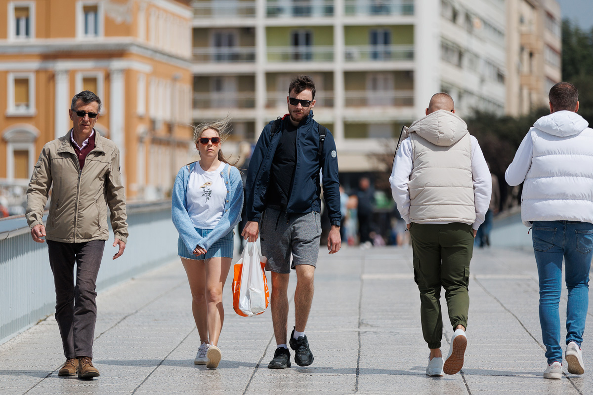 Đir po gradu, 16. travnja 2025. Đir po gradu, 16. travnja 2025.