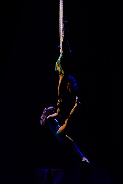 Circo Art u HNK Zadar izveo predstavu “Povratak u prirodu”