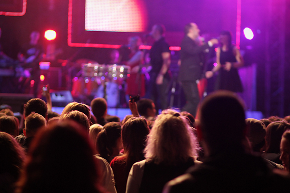 Karlovačko live 2012: Tony Cetinski na Višnjiku (foto:Saša Čuka) Karlovačko live 2012: Tony Cetinski na Višnjiku (foto:Saša Čuka)