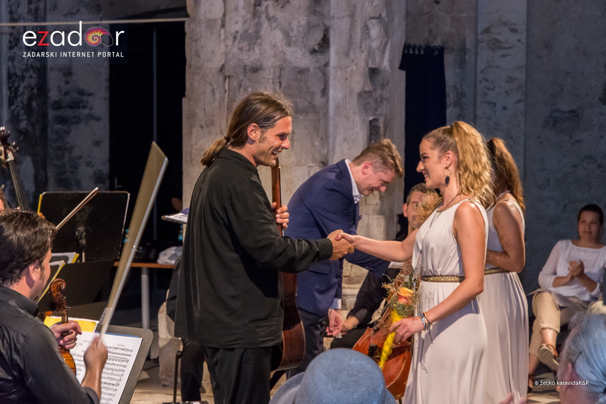 59. Glazbene večeri u sv. Donatu: Orkestar Epoque i gitarist Krešimir Bedek @ Crkva sv. Nikole