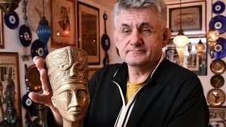 Brođanin Stanislav Hudi živi u kući koju je uredio u egipatskom stilu Brođanin Stanislav Hudi živi u kući koju je uredio u egipatskom stilu