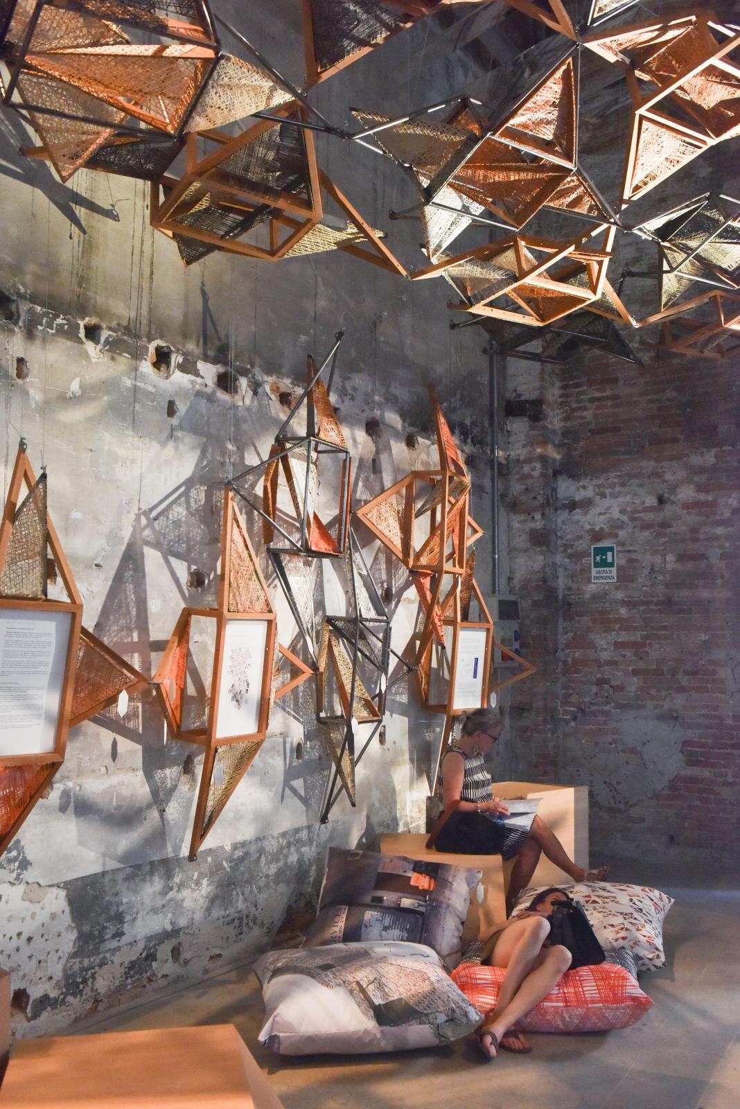 Na 16. Venecijanskom bijenalu otvoren Hrvatski paviljon s instalacijom Oblak Pergola Na 16. Venecijanskom bijenalu otvoren Hrvatski paviljon s instalacijom Oblak Pergola