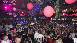 Ludnica u Saturnusu: Najbolji doček u svemiru i šire Ludnica u Saturnusu: Najbolji doček u svemiru i šire