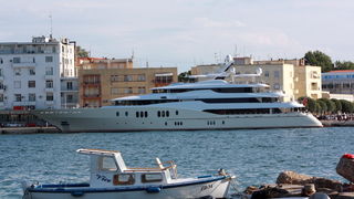 Superjahta “Eminence” u zadarskoj luci Superjahta “Eminence” u zadarskoj luci