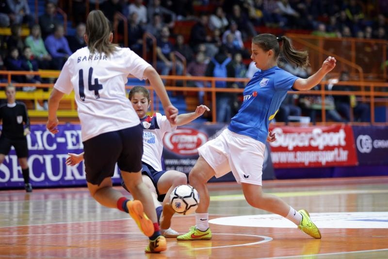 Finale Kutije šibica: ŽNK Osijek – HNTV i MNK Futsal Super chicks 4-1 Finale Kutije šibica: ŽNK Osijek – HNTV i MNK Futsal Super chicks 4-1