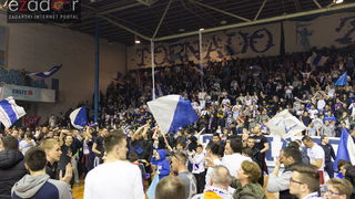 Humanitarno gledanje utakmice Zadar-Cibona (85-84) u Jazinama Humanitarno gledanje utakmice Zadar-Cibona (85-84) u Jazinama