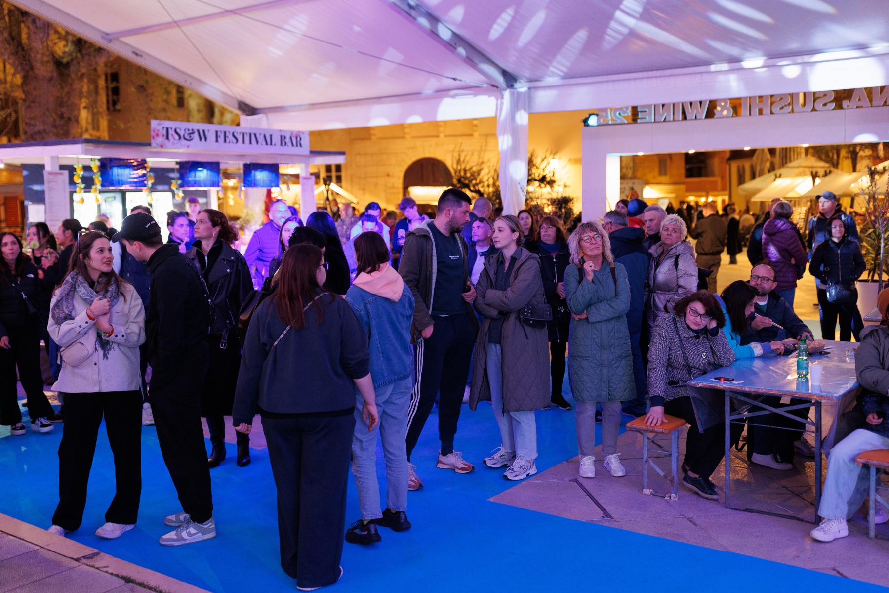 Sestre Husar na Tuna, Sushi & Wine Festivalu