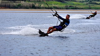 Kiteri guštali u refulima ninske bure Kiteri guštali u refulima ninske bure