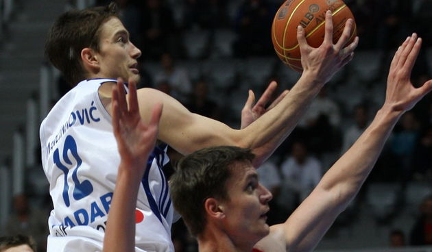 Zadar, 231010. Dvorana Kresimira Cosica. Kosarkaska utakmica NLB-e lile izmedju Zadra i Nynburga. Na fotografiji: Pavle Marcinkovic u napadu. Foto: Vladimir Ivanov / CROPIX