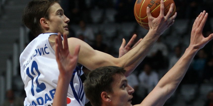 Zadar, 231010. Dvorana Kresimira Cosica. Kosarkaska utakmica NLB-e lile izmedju Zadra i Nynburga. Na fotografiji: Pavle Marcinkovic u napadu. Foto: Vladimir Ivanov / CROPIX Zadar, 231010. Dvorana Kresimira Cosica. Kosarkaska utakmica NLB-e lile izmedju Zadra i Nynburga. Na fotografiji: Pavle Marcinkovic u napadu. Foto: Vladimir Ivanov / CROPIX