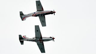 Iznad zadarske rive održan Letački program “Pukovnik Mirko Vukušić” Iznad zadarske rive održan Letački program “Pukovnik Mirko Vukušić”