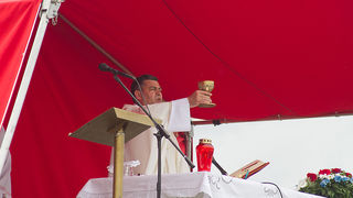 Svečana misa na Petrini i blagoslov bibinjskog polja Svečana misa na Petrini i blagoslov bibinjskog polja