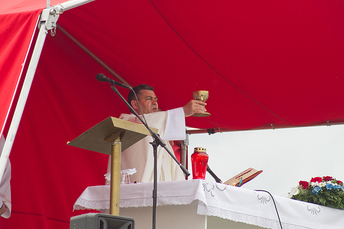 Svečana misa na Petrini i blagoslov bibinjskog polja Svečana misa na Petrini i blagoslov bibinjskog polja