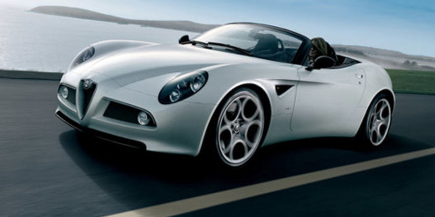 Alfa Romeo 8C Spider (foto: autoklub.hr) Alfa Romeo 8C Spider (foto: autoklub.hr)