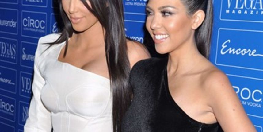 Sestre Kardashian golicale golim ramenima (Tportal.hr)