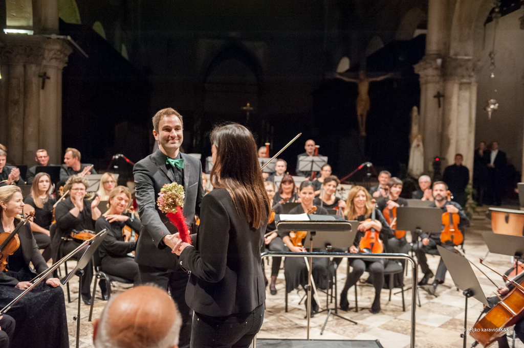 Stefan Milenković i Zadarski komorni orkestar u katedrali sv. Stošije