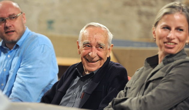 Zadar, 210910.
Povodom pocetka sezone u Kazalistu lutaka Zadar odrzana je press konferencija , sezonu u kazalistu ce biti otvorena premijerom Krlezine drame Michelangelo Buonaroti u kojoj ce glumiti i Pero Kvrgic.Na fotografiji : Drazen Ferencina redatelj