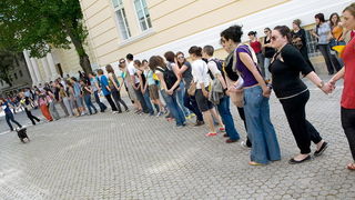 Studentski prosvjed: Zagrlimo rektorat