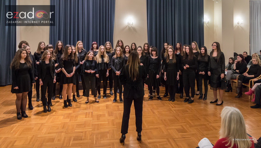 Božićni koncert mladih ansambala Glazbene škole Blagoje Bersa