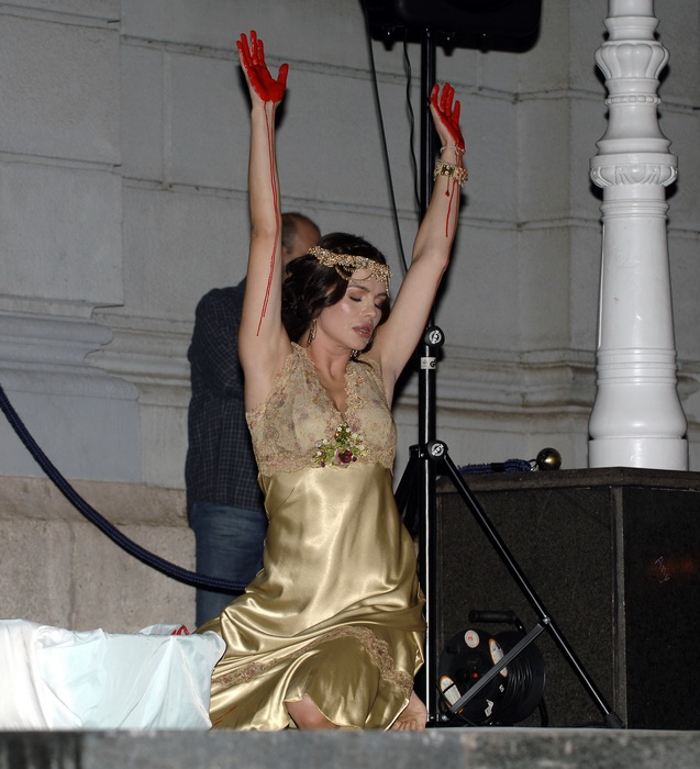 Zagreb, 160910.
Otvorenje izlozbe Dimitrija Popovica SALOMA u muzeju Mimara. U programu otvorenja sudjelovala je Severina.
na fotograiji: Severina kao Salome.
Foto: Zeljko Grgic / CROPIX Zagreb, 160910.
Otvorenje izlozbe Dimitrija Popovica SALOMA u muzeju Mimara. U programu otvorenja sudjelovala je Severina.
na fotograiji: Severina kao Salome.
Foto: Zeljko Grgic / CROPIX