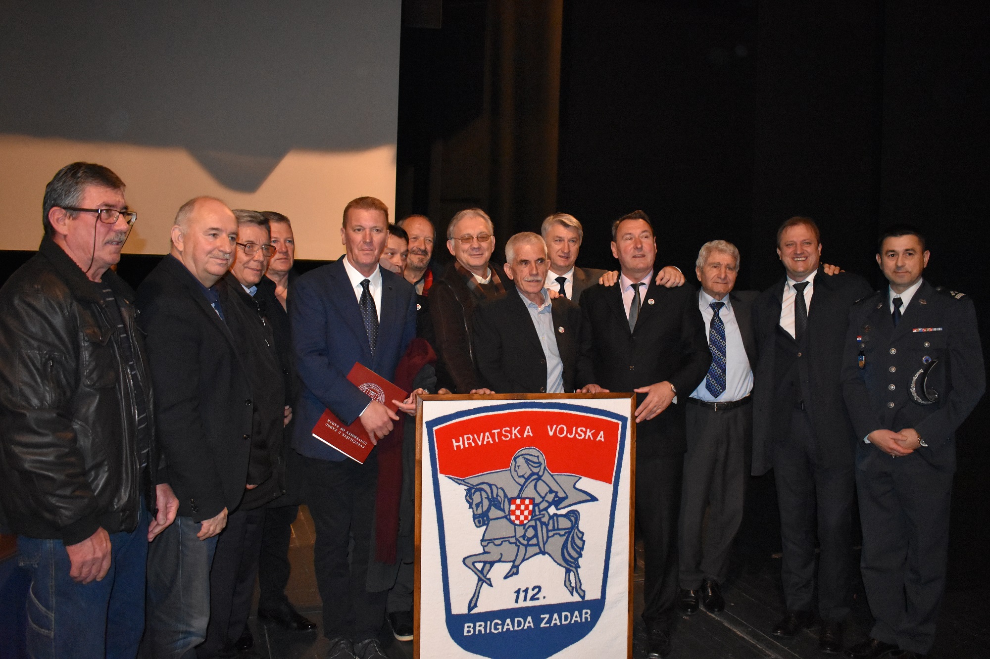 U Kazalištu lutaka Zadar predstavljena monografija o 112. brigadi U Kazalištu lutaka Zadar predstavljena monografija o 112. brigadi