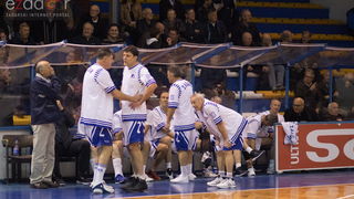 Fešta u povodu 80. rođendana Pina Giergie: Vetarani KK Zadar – Veterani KK Olimpija Fešta u povodu 80. rođendana Pina Giergie: Vetarani KK Zadar – Veterani KK Olimpija