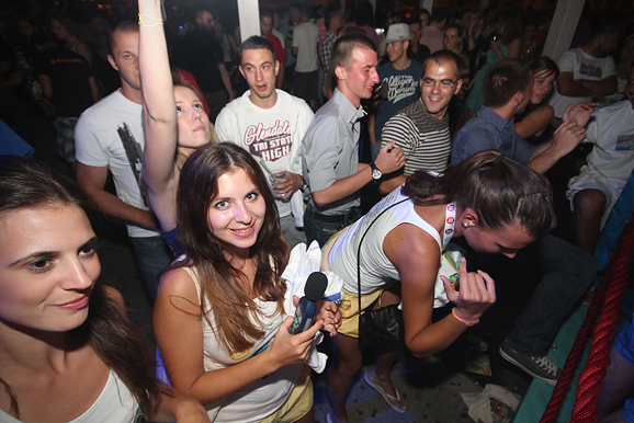 Maraschino bar : iPlay Battles (foto:Saša Čuka)