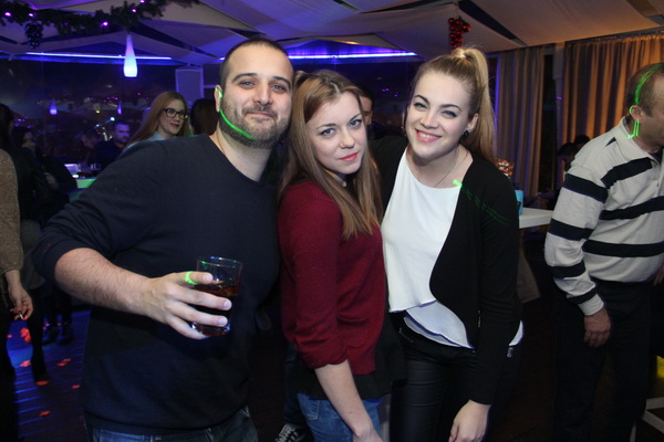 Vikend u Ledani Lounge & Baru: Red Hot Friday Night i Saturday White Fever. Vikend u Ledani Lounge & Baru: Red Hot Friday Night i Saturday White Fever.