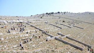 30.08.2015., Kornati – Na otoku Kornatu obiljezena je 8. obljetnica stradanja 12 vatrogasaca iz Sibenika, Vodica i Tisnog. Photo: Dusko Jaramaz/PIXSELL 30.08.2015., Kornati – Na otoku Kornatu obiljezena je 8. obljetnica stradanja 12 vatrogasaca iz Sibenika, Vodica i Tisnog. Photo: Dusko Jaramaz/PIXSELL