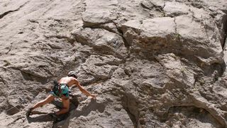 Penjači uživaju u kanjonu Paklenice, Foto: Dino Stanin Penjači uživaju u kanjonu Paklenice, Foto: Dino Stanin