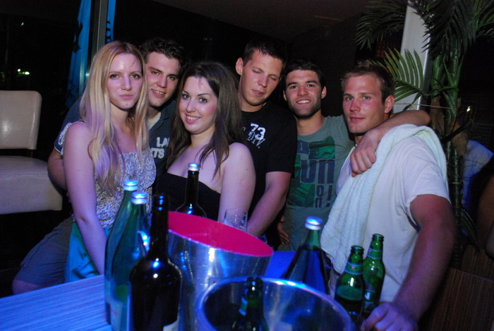 Image 805773 (auto) Image 805773 (auto)