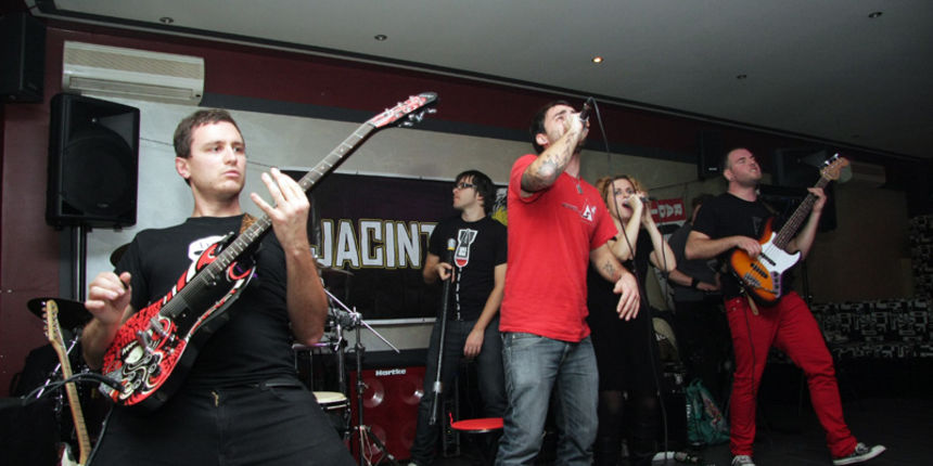 Jacinto Canek u Caymanu Jacinto Canek u Caymanu