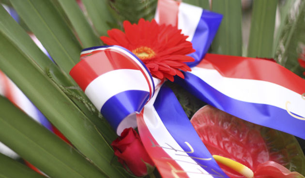 Polaganje vijenaca na Gradskom groblju u povodu Dana neovisnosti