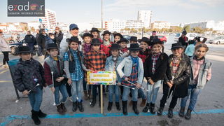 Zadarski karneval 2018: Povorka maškaranih skupina od Gradskih vrata preko Foruma do Narodnog trga Zadarski karneval 2018: Povorka maškaranih skupina od Gradskih vrata preko Foruma do Narodnog trga