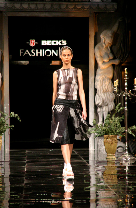 Image 1175345 (auto)