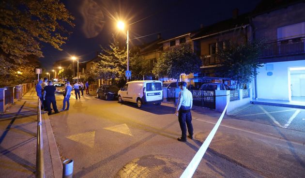 Zagreb – U Poreckoj ulici u gradskoj cetvrti Vukomerec oko 19 sati doslo je do pucnjave. Policijski ocevid je u tijeku