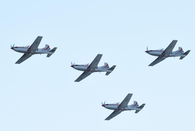 Šibenik: Akrobacijska grupa Krila oluje nakon 8 godina nastupila na Dječjem festivalu, Photo: Dusko Jaramaz/PIXSELL