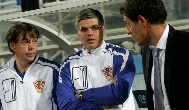 Rijeka, 111011.
Stadion Kantrida.
Kvalifikacijska nogometna utakmica za Euro 2012 u Poljskoj i Ukrajini izmedju Hrvatske i Latvije.
Na slici: Nikola Jurcevic, Aljosa Asanovic i Slaven Bilic.
Foto: Zeljko Sop / CROPIX